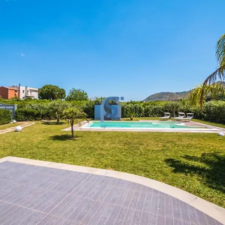 Azzurra Con Piscina Privata Villa Lascari