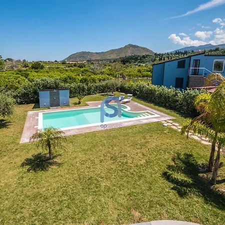 Azzurra Con Piscina Privata Villa